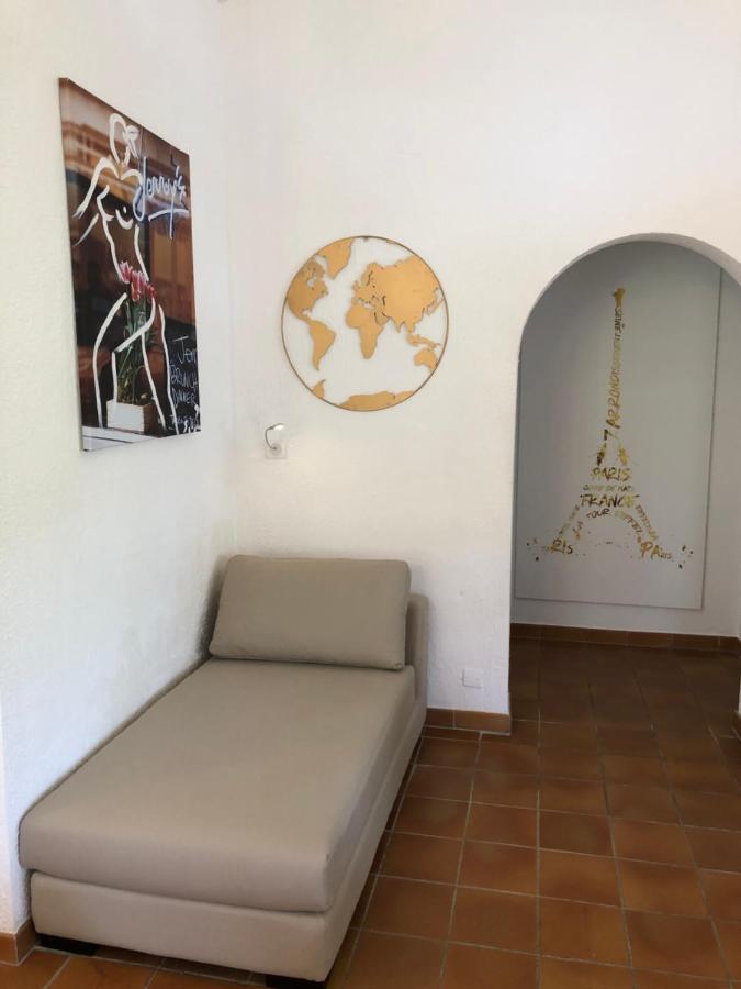 Maison sous les Pins Cavalaire-sur-Mer Extérieur photo