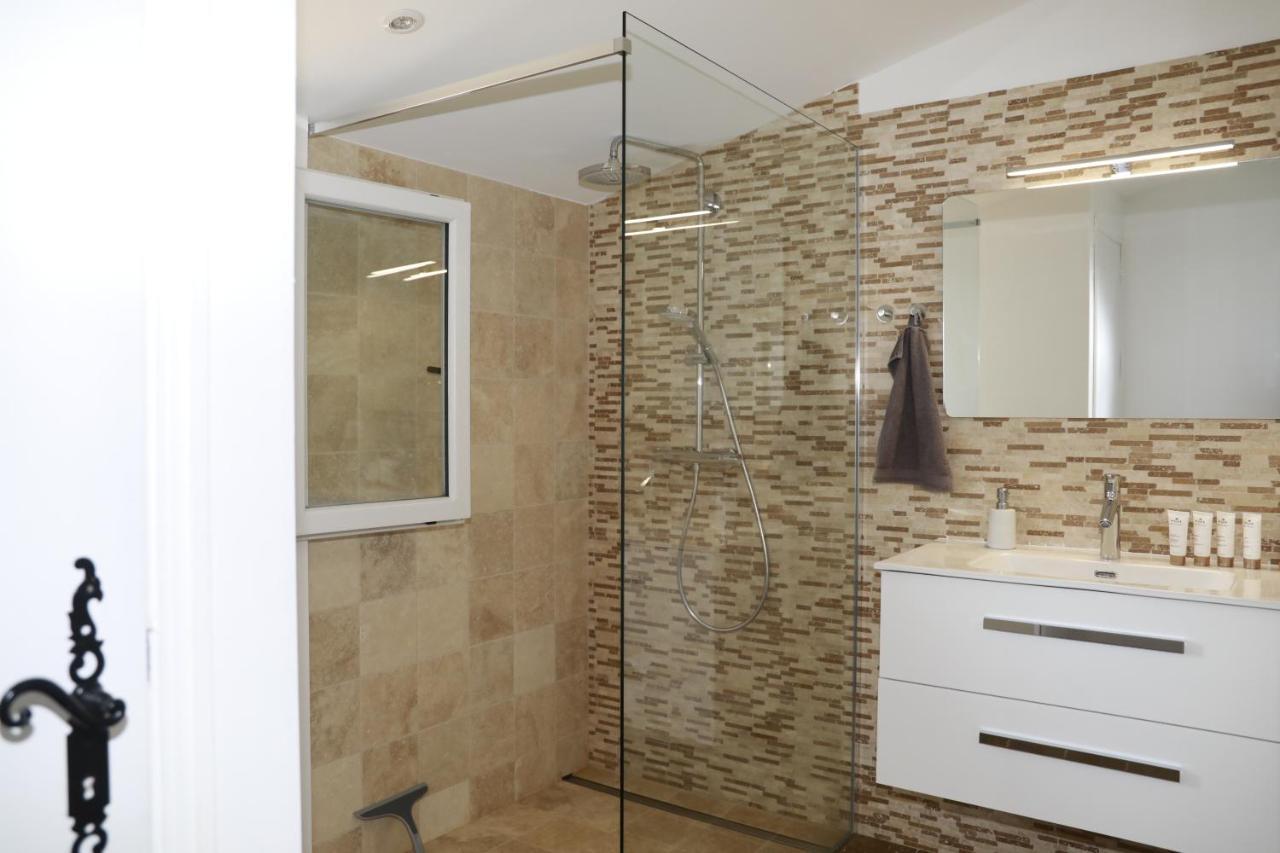 Maison sous les Pins Cavalaire-sur-Mer Extérieur photo